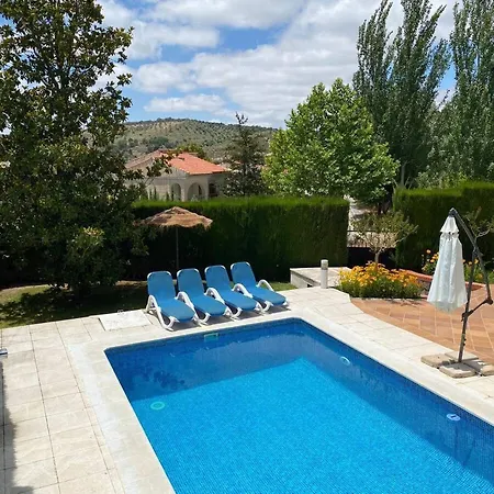 Holiday home Casa El Pilar Con Piscina, Jardin Y Barbacoa