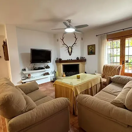 Casa El Pilar Con Piscina, Jardin Y Barbacoa Holiday home Huetor Santillan